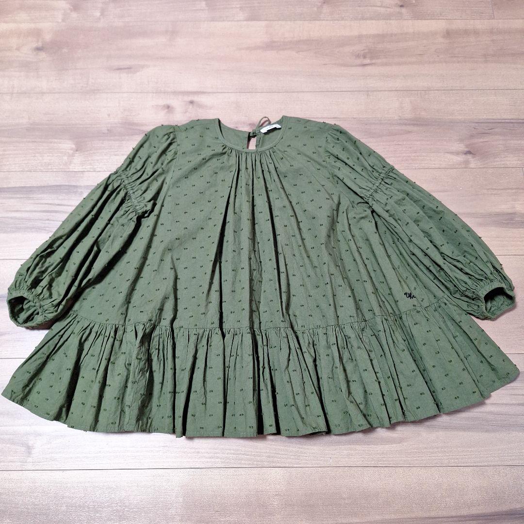 出品明日まで☆Uhr オリーブグリーン ドットチュニック　5-6y