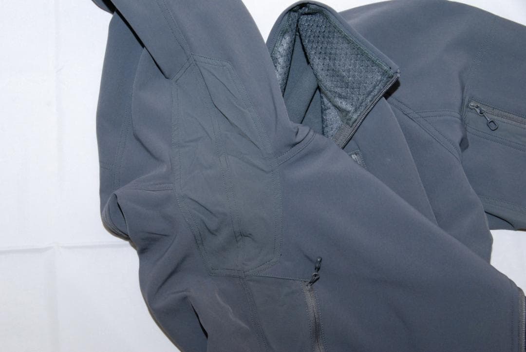 新品 Beyond Clothing Testa ジャケット L グレー