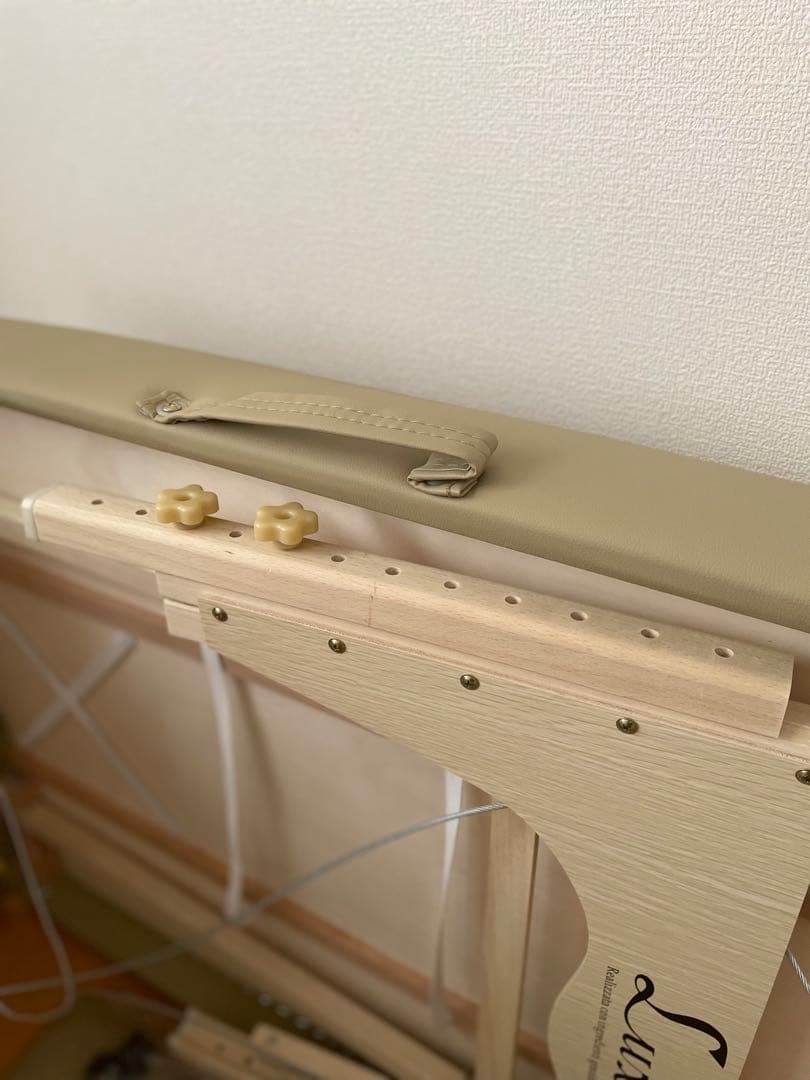 美品　高級木製ポータブルベッド マッサージベッド エステベッド 折りたたみ