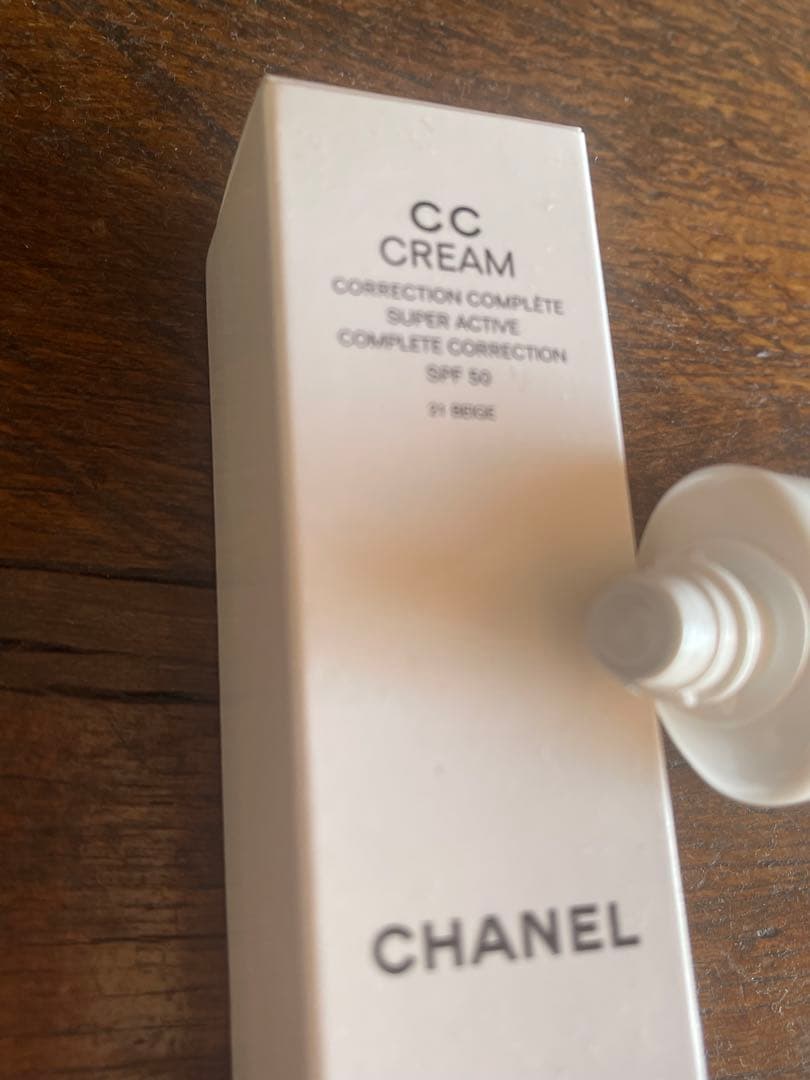 CHANEL CCクリーム N 21 ベージュ 30ml