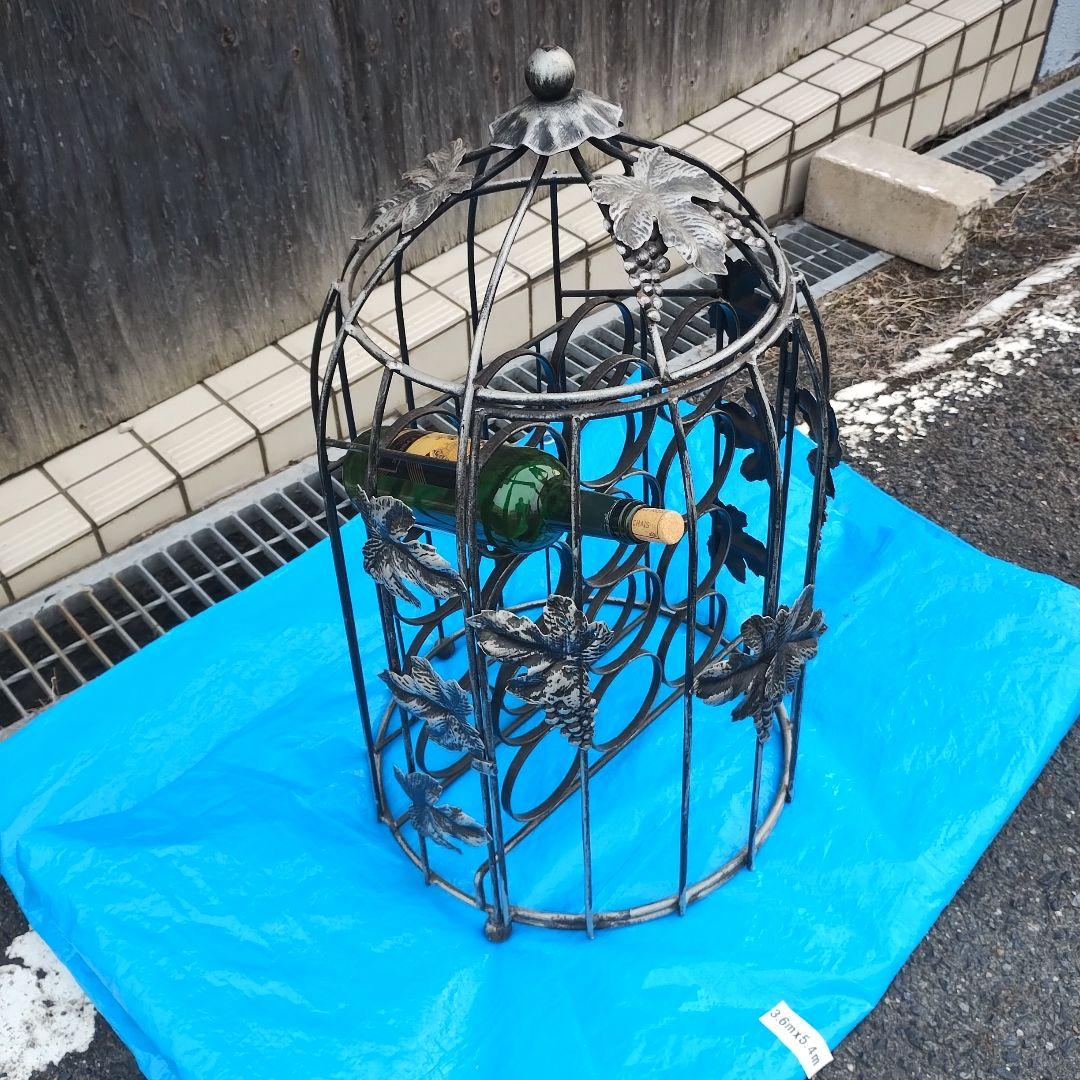 金属製ワインラック ブドウのモチーフ