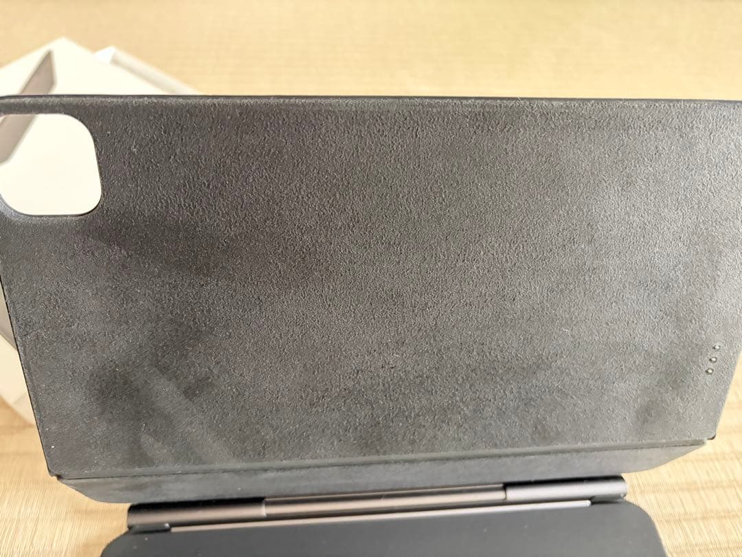 Yple 純正 Magic Keyboard 11インチ(日本語)