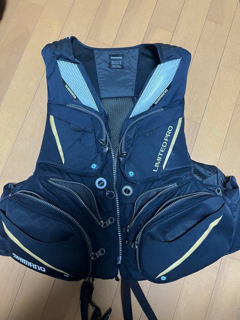 SHIMANO LIMITED PRO ライフジャケット ネイビー