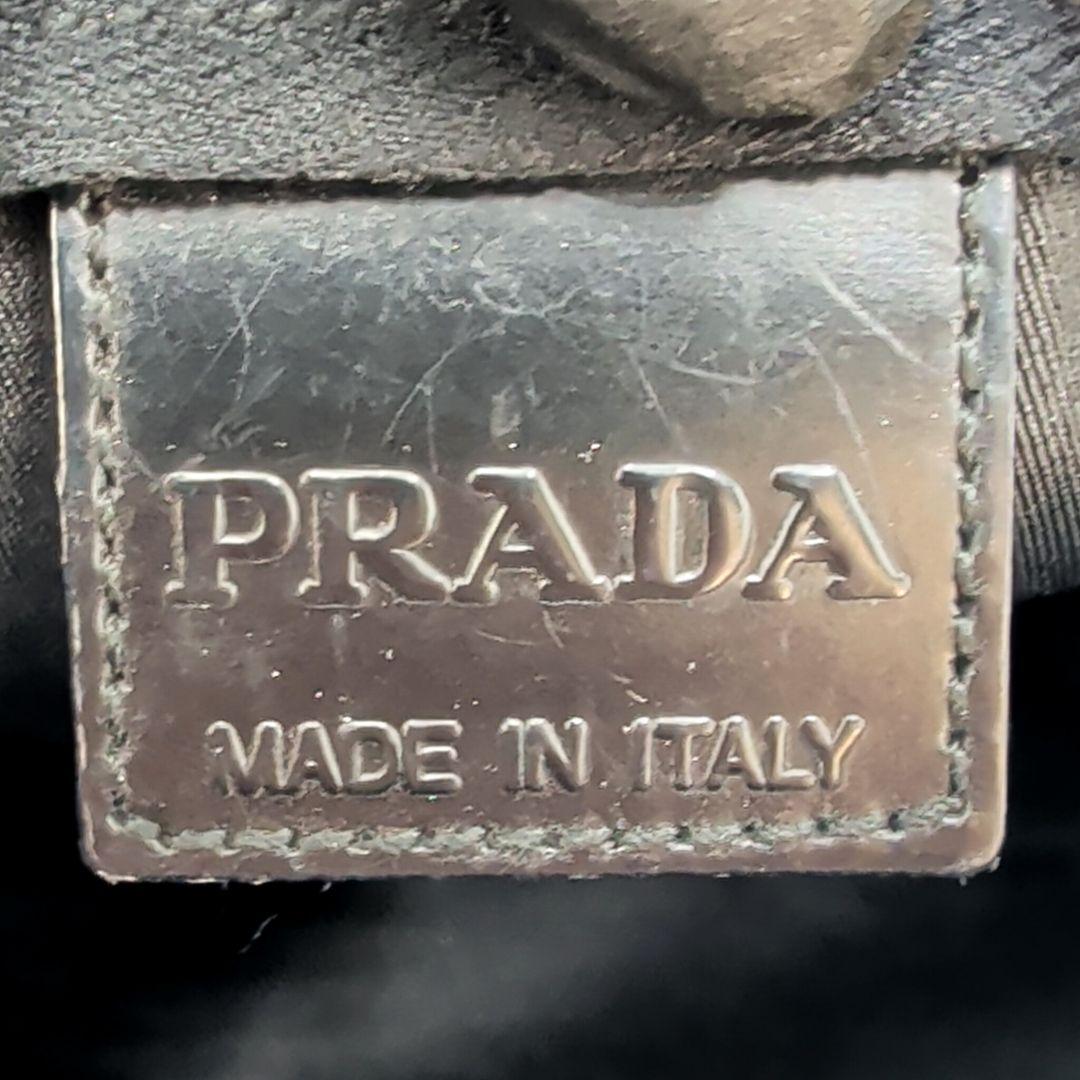 PRADA プラダ ナイロン トライアングル ポーチ コスメ テスート ブラック