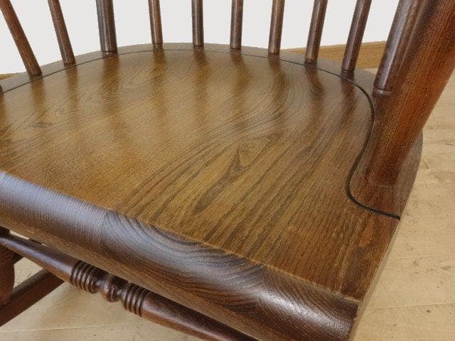 飛騨産業キツツキ　木製　ロッキングチェアーA　再塗装済　ＵＳＥＤ