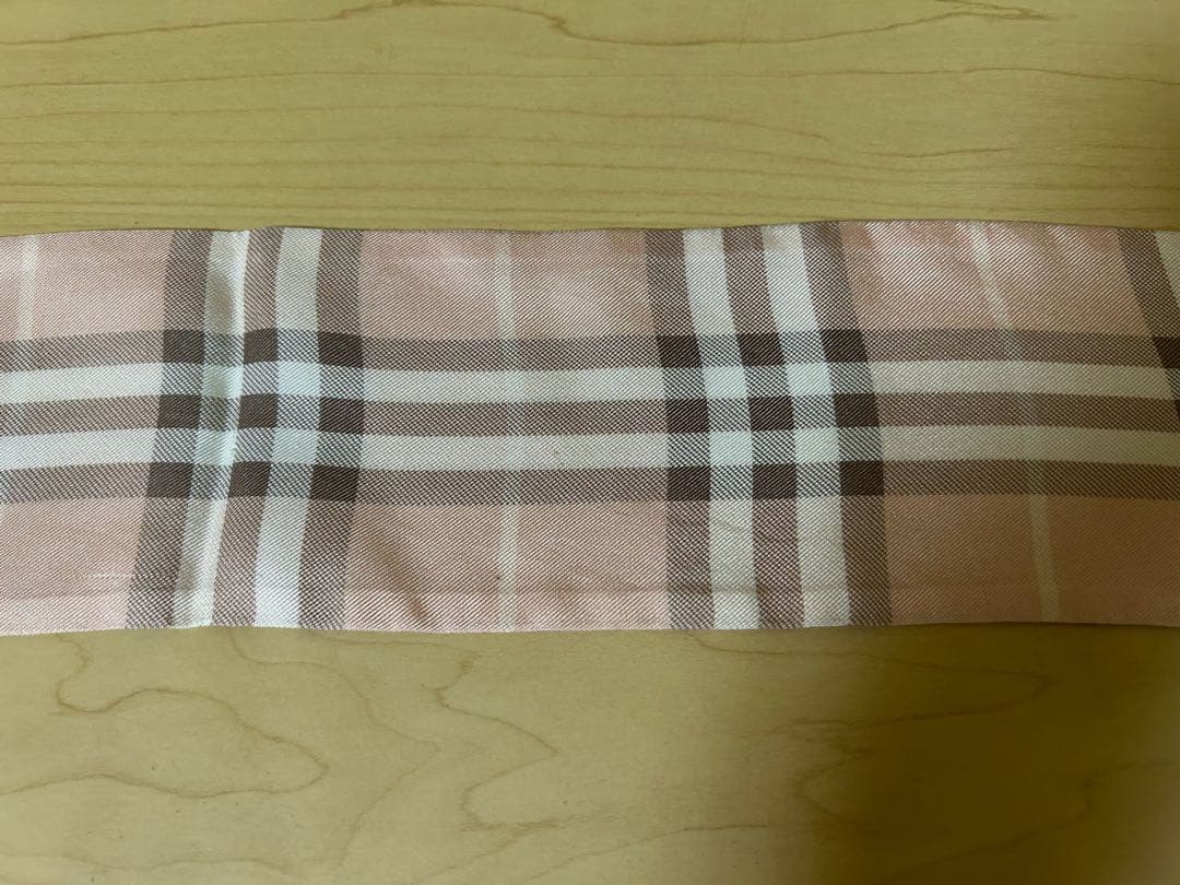 Burberry スキニースカーフ シルク