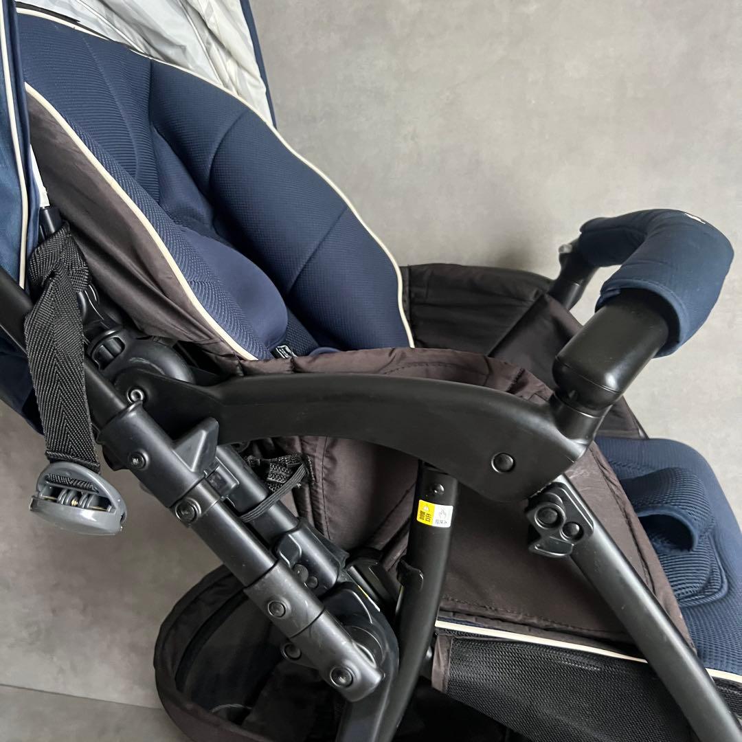 【美品】 アップリカ ラクーナ クッション ベビーカー Aprica
