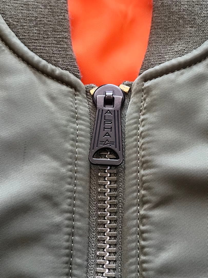 ALPHA INDUSTRIES　MA-1 フライトジャケット　MA1