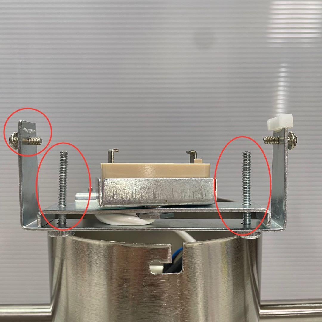 IKEA VIRRMO シーリング スポットライト 廃盤 希少品 LED電球付き