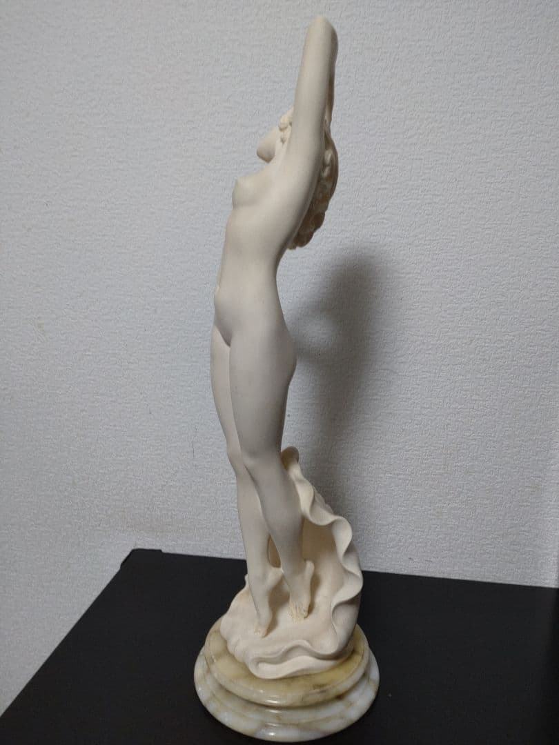 Giuseppe Bessi　ジュゼッペ・ベッシ　STONELITE　 裸婦像