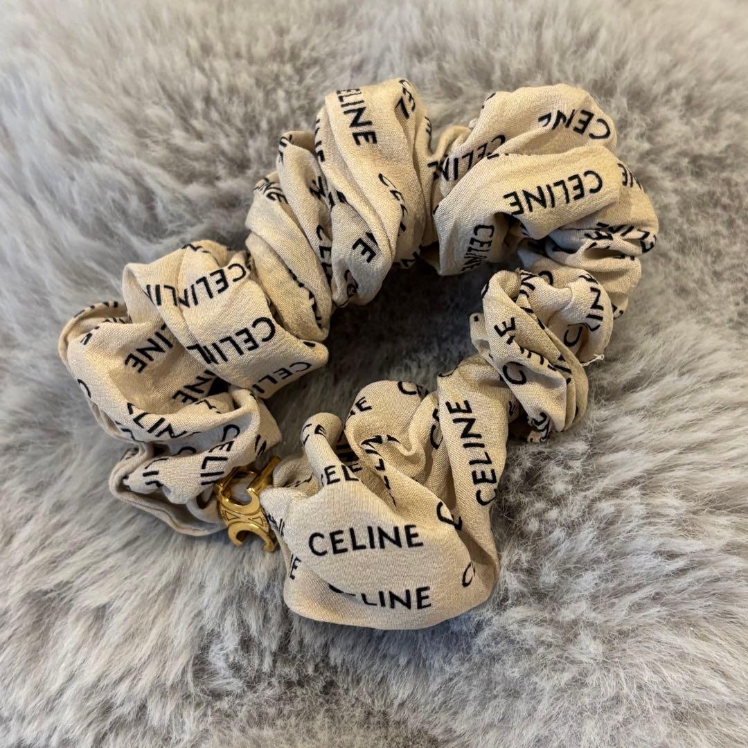CELINE ロゴ入りシュシュ
