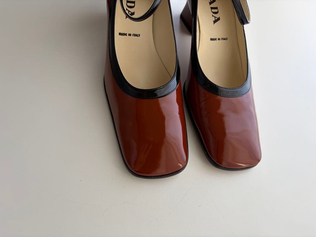 靴 Prada Patent Leather Strap Heels 36 1/2