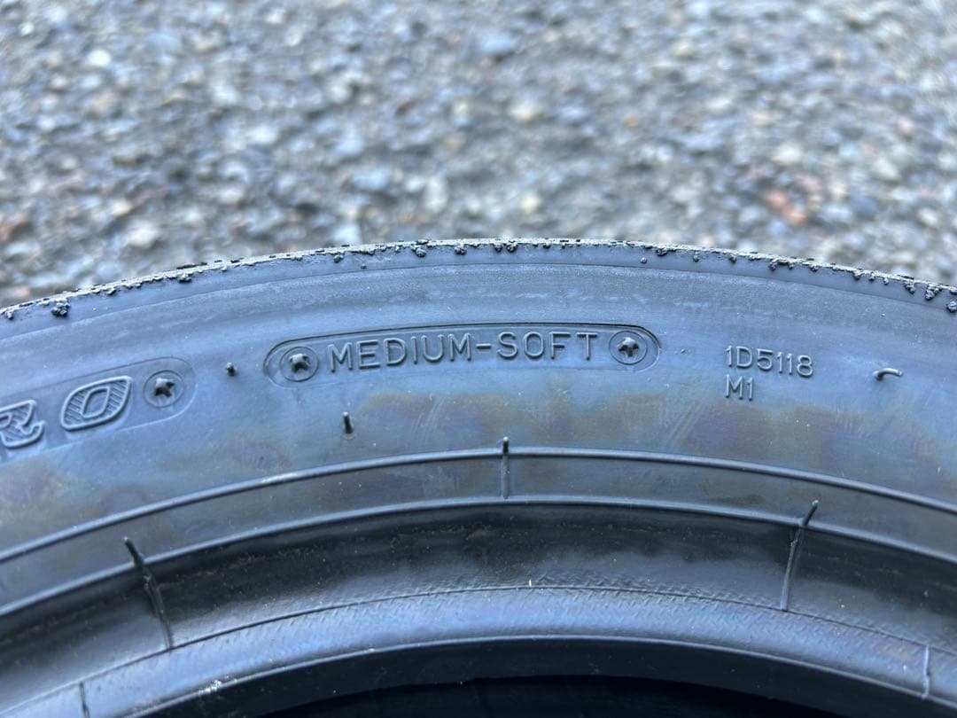 TT93GP PRO リア2本　片方新品