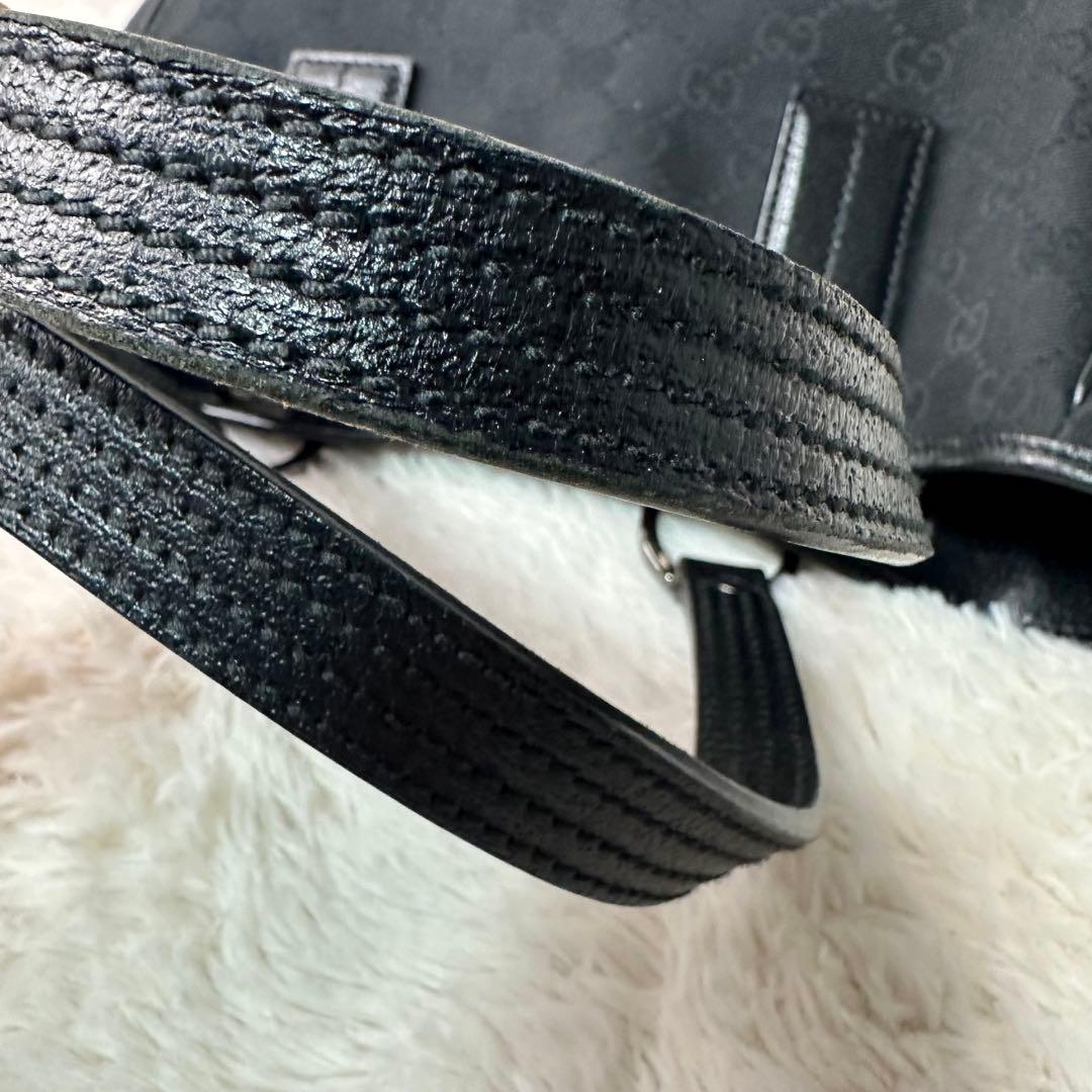 デニッシュ 様用極美品 GUCCI ブラック トートバッグ GGパターン