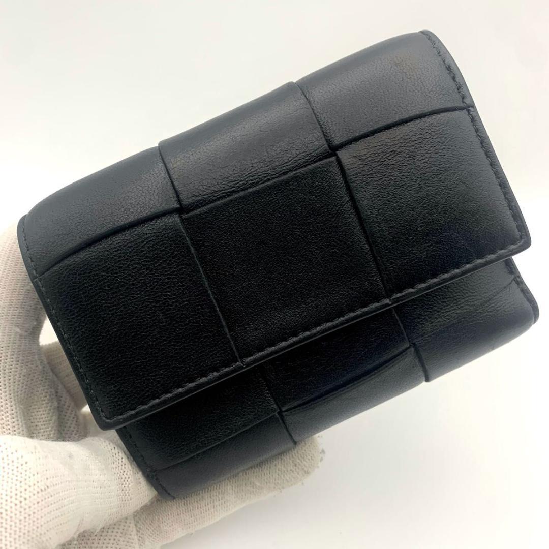 ボッテガヴェネタ 箱付き 財布 カセット マキシ イントレチャート IC搭載 黒
