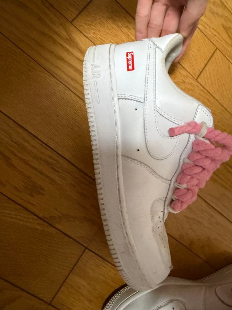 Supreme×Nike Air Force 1 ホワイト ピンクロープ
