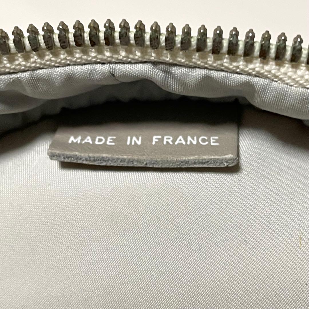 CHANEL ペットボトル入れ ボトルホルダー ココマーク CC アイボリー