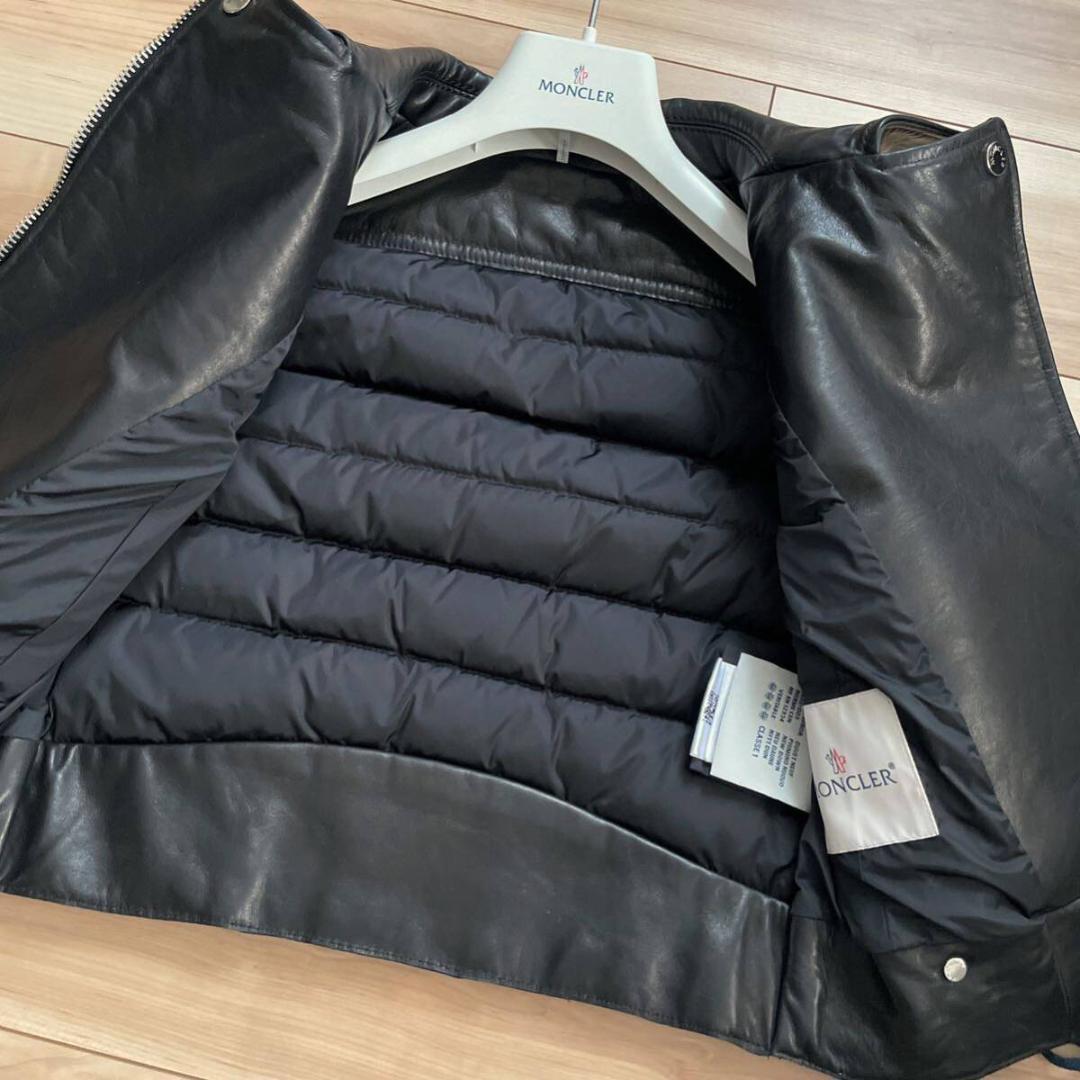 新品【定価32万】MONCLER RODEIA レザー ライダース ダウンベスト