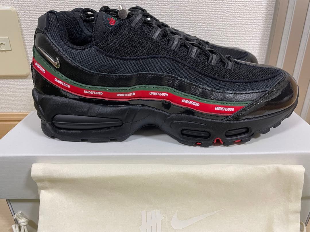 暁*橋様 最終値下新品未使用黒タグ付UNDEFEATED×ナイキエアマックス95