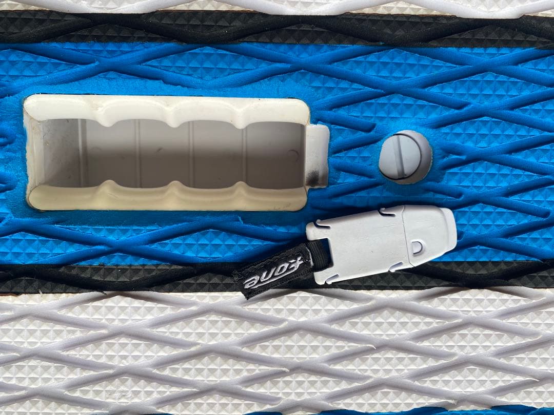 F-ONEスタンドアップパドルボード 2016 マナワ 10′ パドル付きサップ