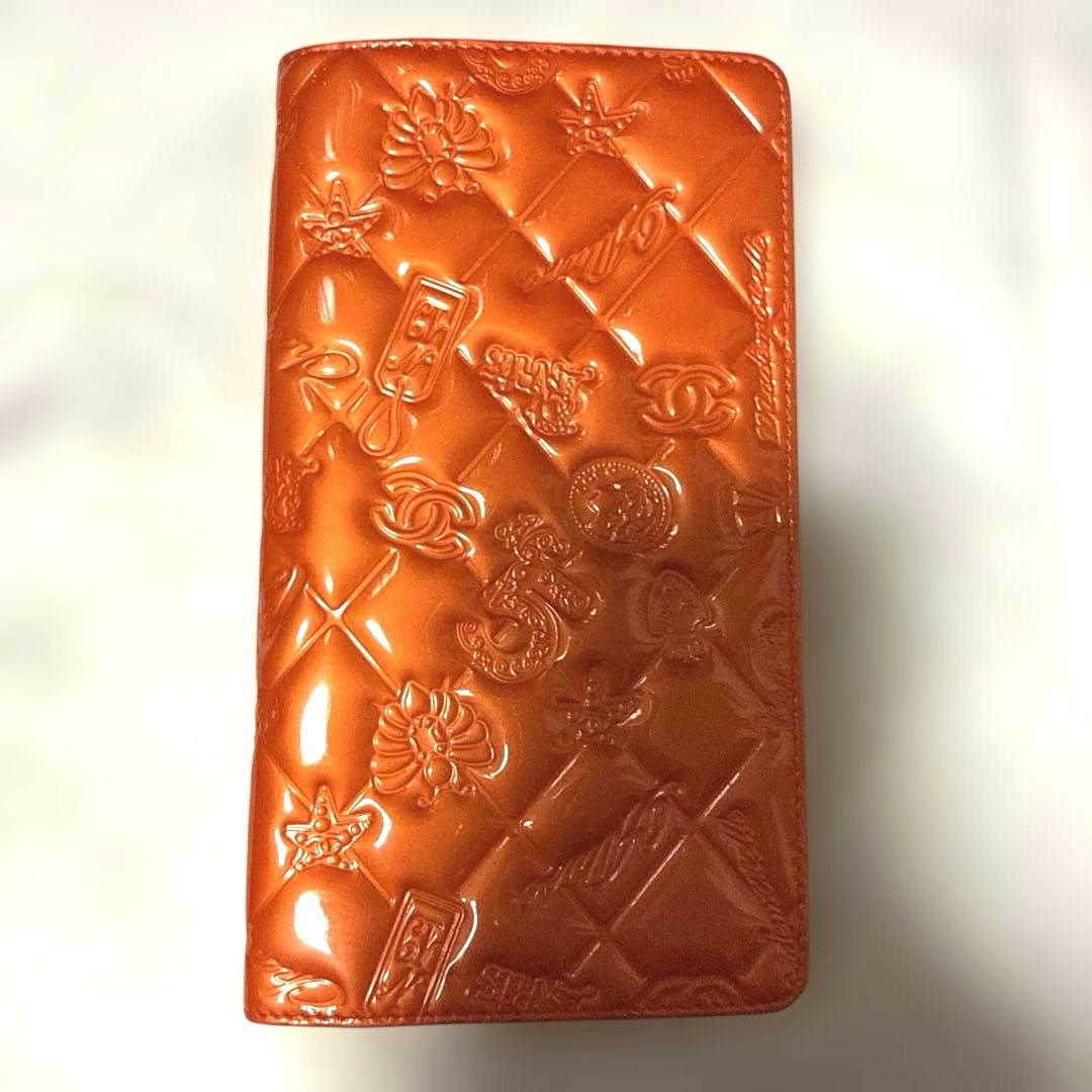 CHANEL エナメル手帳カバー　オレンジ