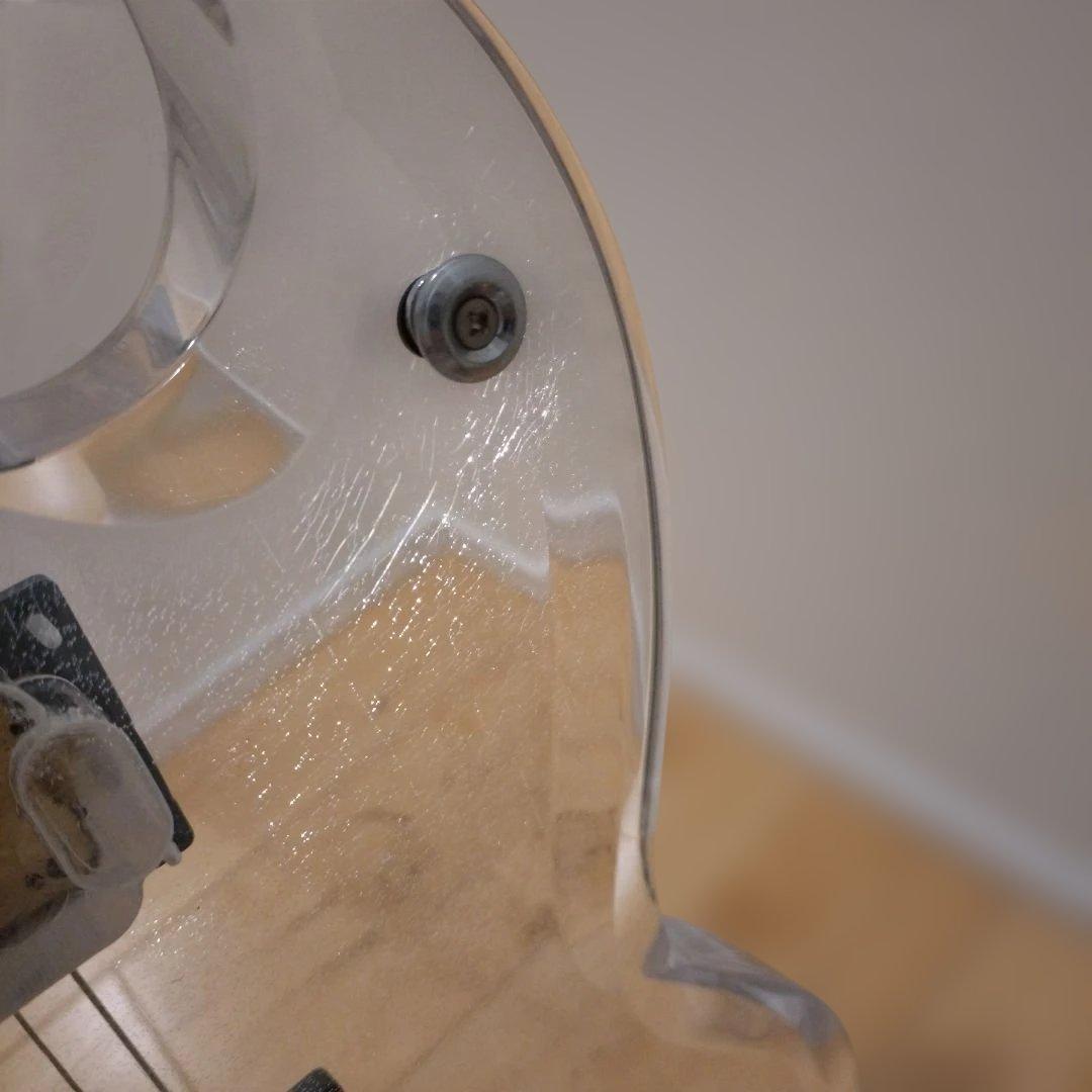 Manica Scenica　クリスタル　ギター　エレキギター　透明　アクリル