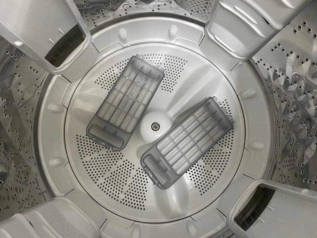 【高年式】パナソニック　洗濯機 NA-FA8K3 25年製