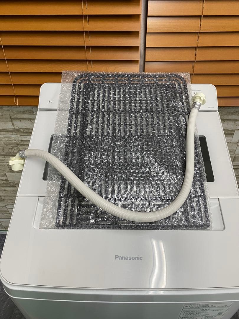 【高年式】パナソニック　洗濯機 NA-FA8K3 25年製