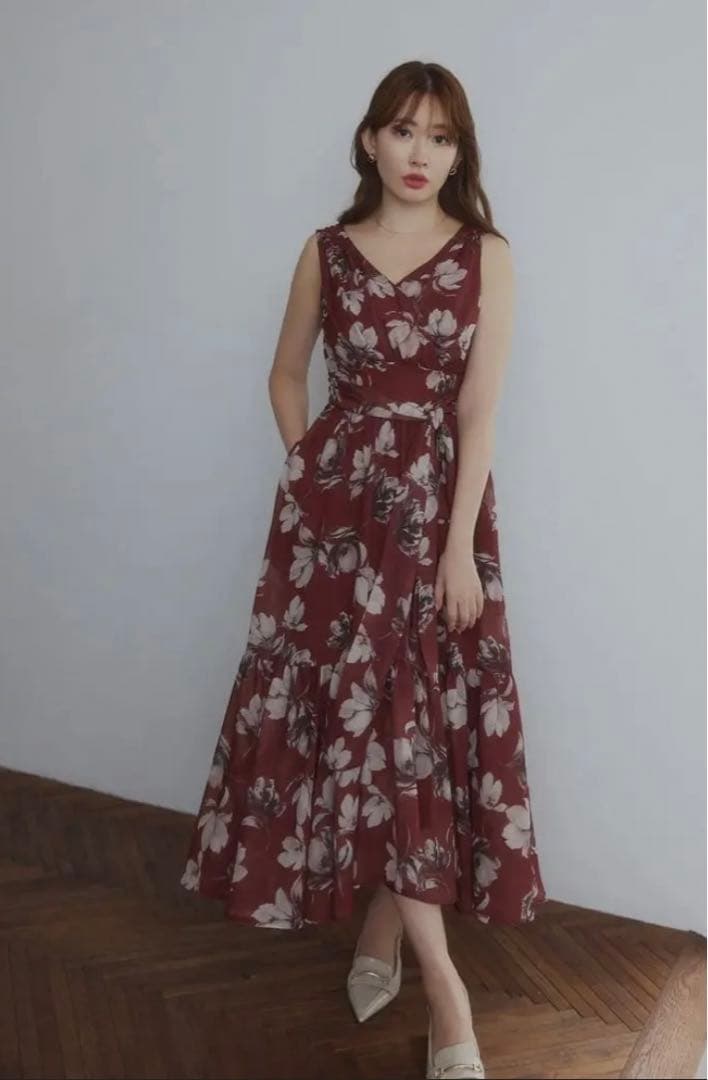 ワンピース Herlipto Anemone Cache-Coeur Long Dress