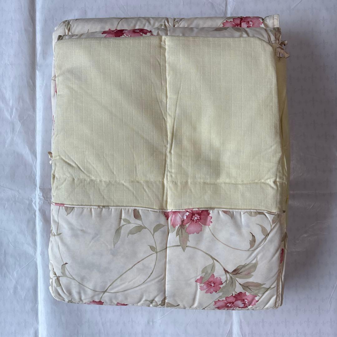 洗える花柄ダウンケット 190x210cm