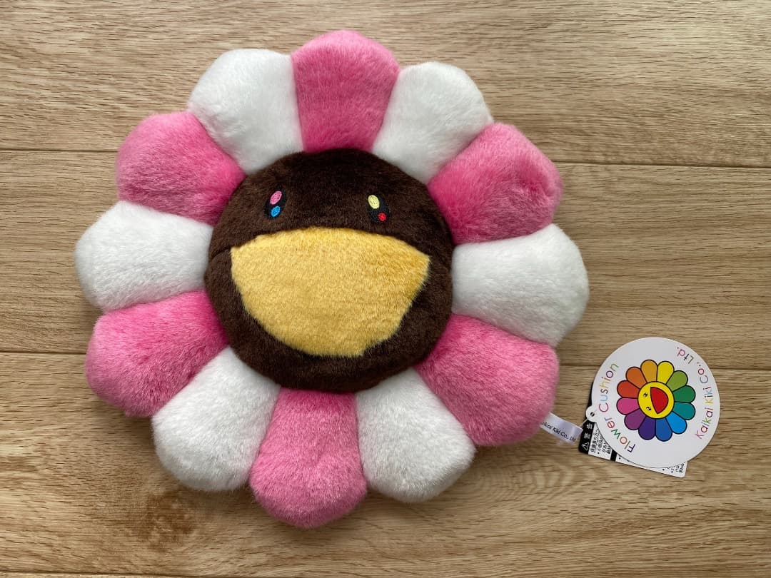 【新品】フラワークッション Kaikai Kiki