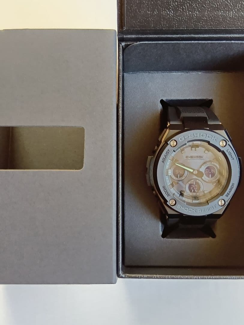 タイムセール G-SHOCK GST-W300G Gスチール 電波ソーラー