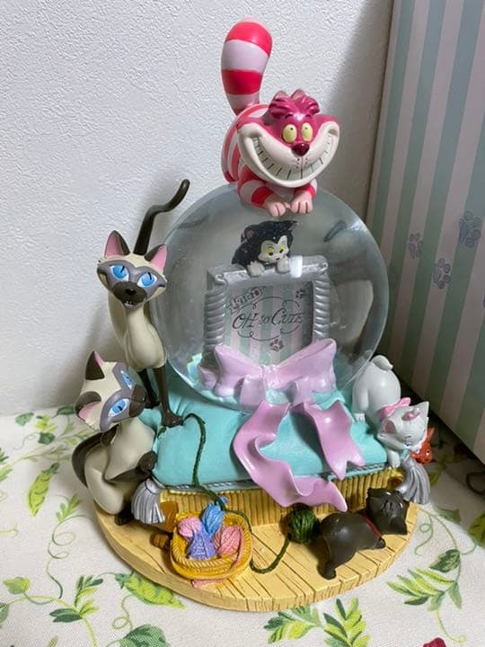 ディズニー　スノードーム　オルゴール　猫　cat