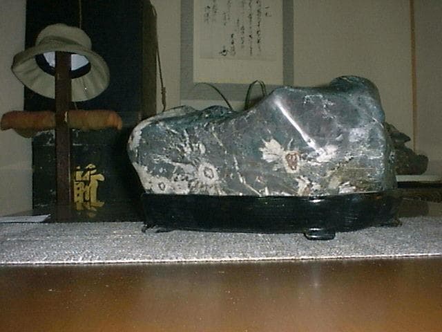 菊花石　水石　盆石　珠玉　鑑賞石 台付 置物 盆栽　縁起物 パワーストン