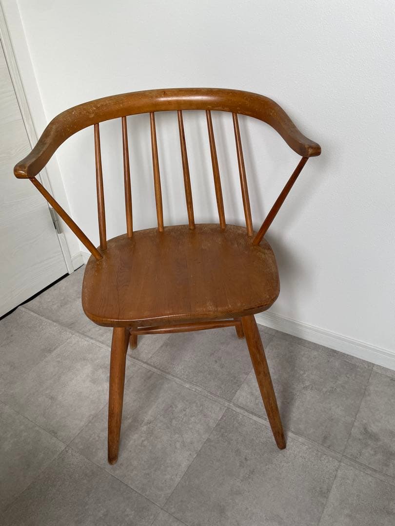 黒*雪様 木製スピンドルバック椅子　アンティーク