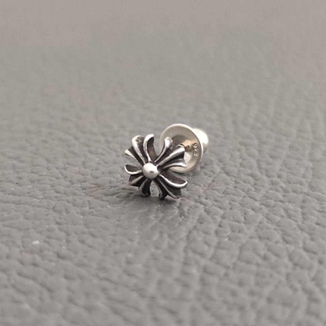 クロムハーツ chrome hearts no2 CH PLUS STUD