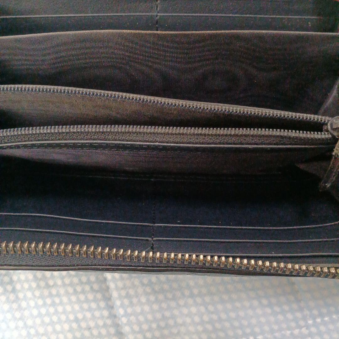 Gucci GGパターン ネイビーレザー長財布