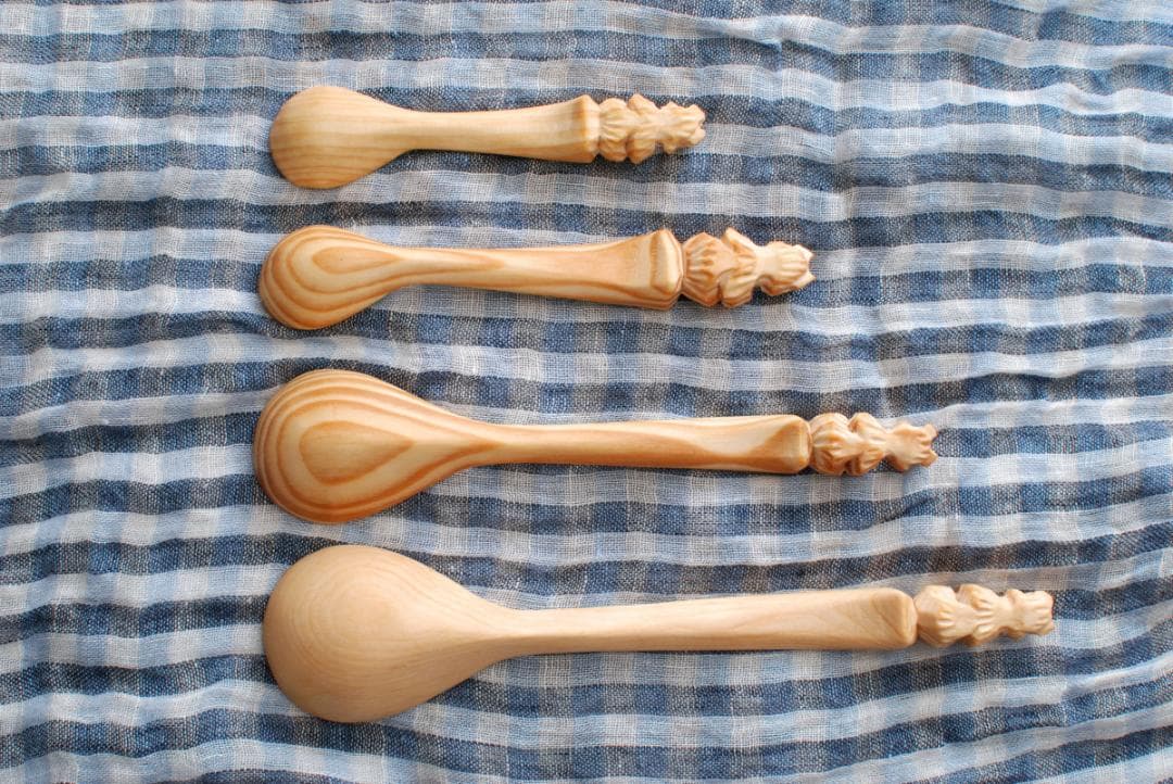 SK3 新品未使用　シベリア杉スプーン アナスタシア 熊　シベリア五葉松　木製