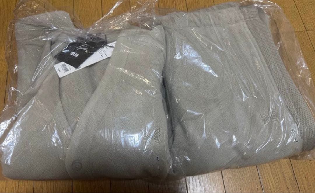 ト*ー様 最安値 新品 UNIQLO Needles カーディガン パンツ セッ
