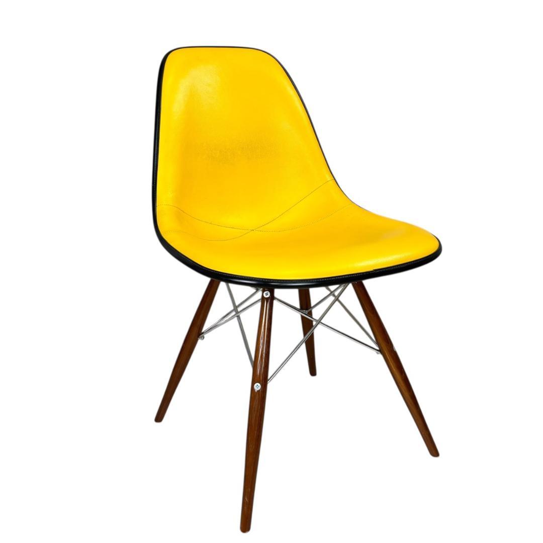 ヴィンテージ CHARLES EAMES　チャールズ イームズ チェア FRP