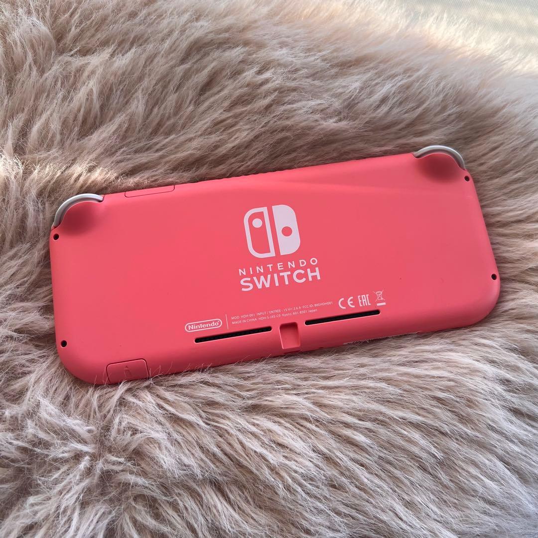 【極美品】Nintendo Switch Lite 本体+公式ケース コーラル