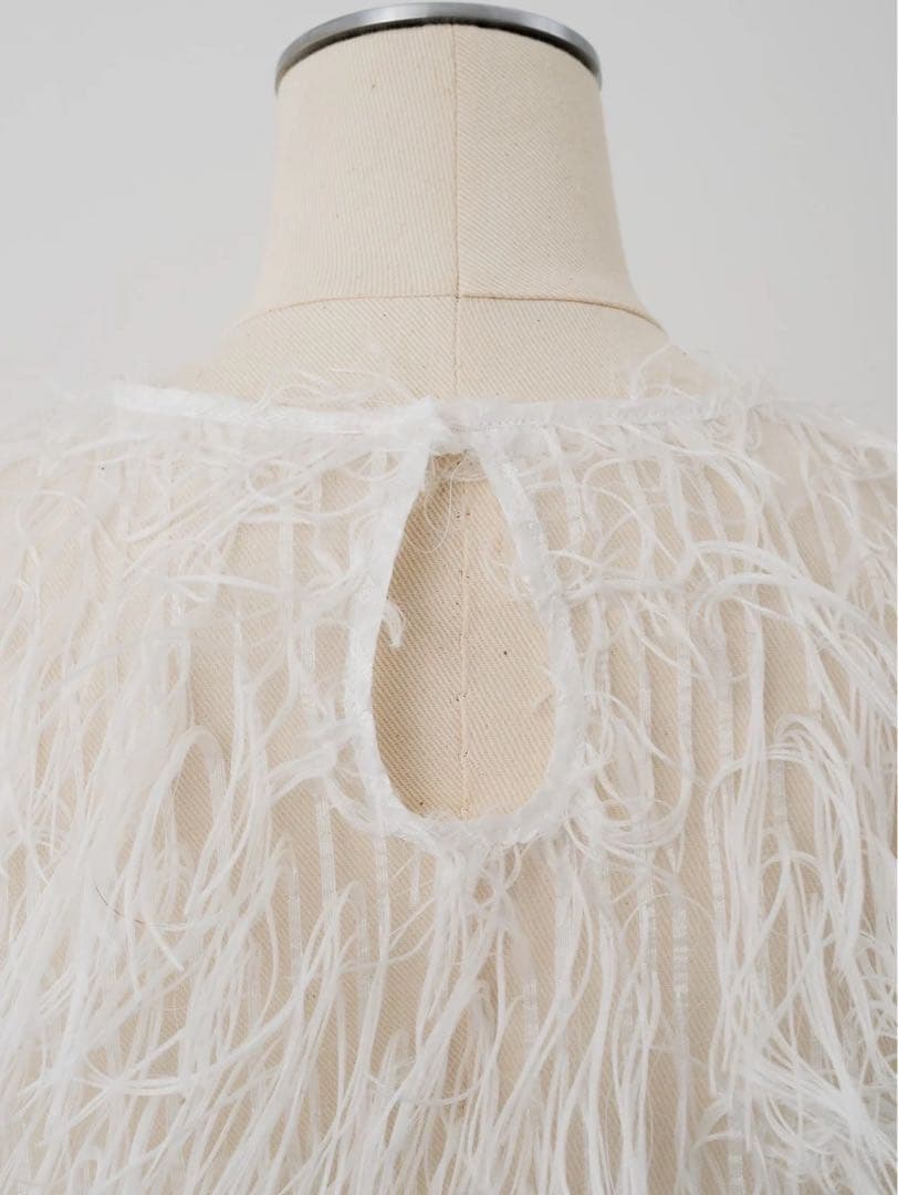 新品未使用 cygne シーニュ　フェザートップス　Moni