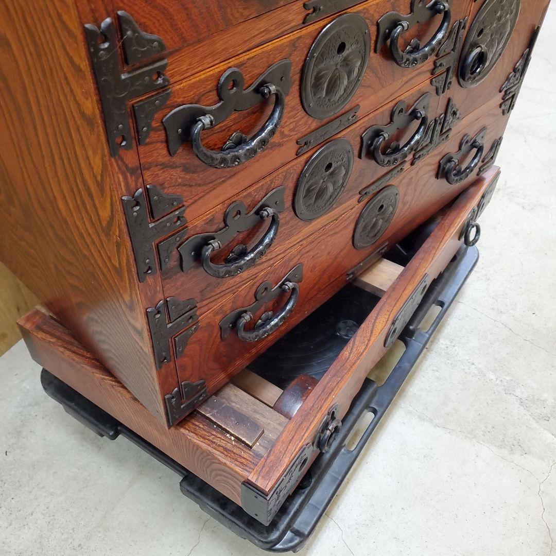 アンティーク 伝統的な船箪笥　木製箪笥 中型 引き出し