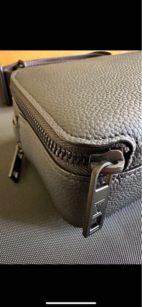 K⭐︎【未使用級極美品】LOUIS VUITTON アルファ・ウェアラブル