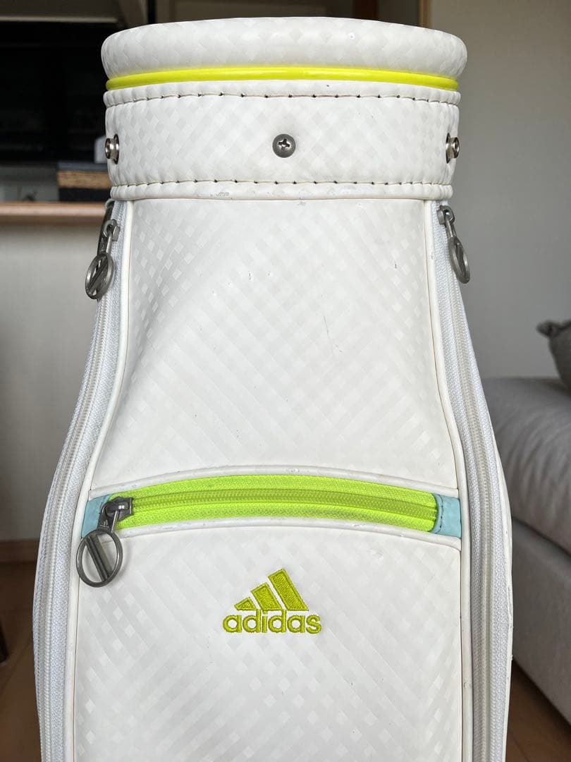良品adidas アディダス　カート型キャディバッグ レディース　軽量　8.5型