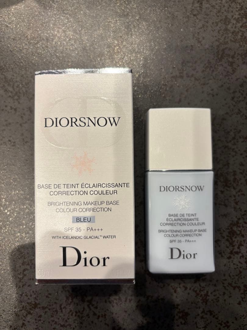 ディオールスノーメイクアップベースUV35ブルー　新品未開封