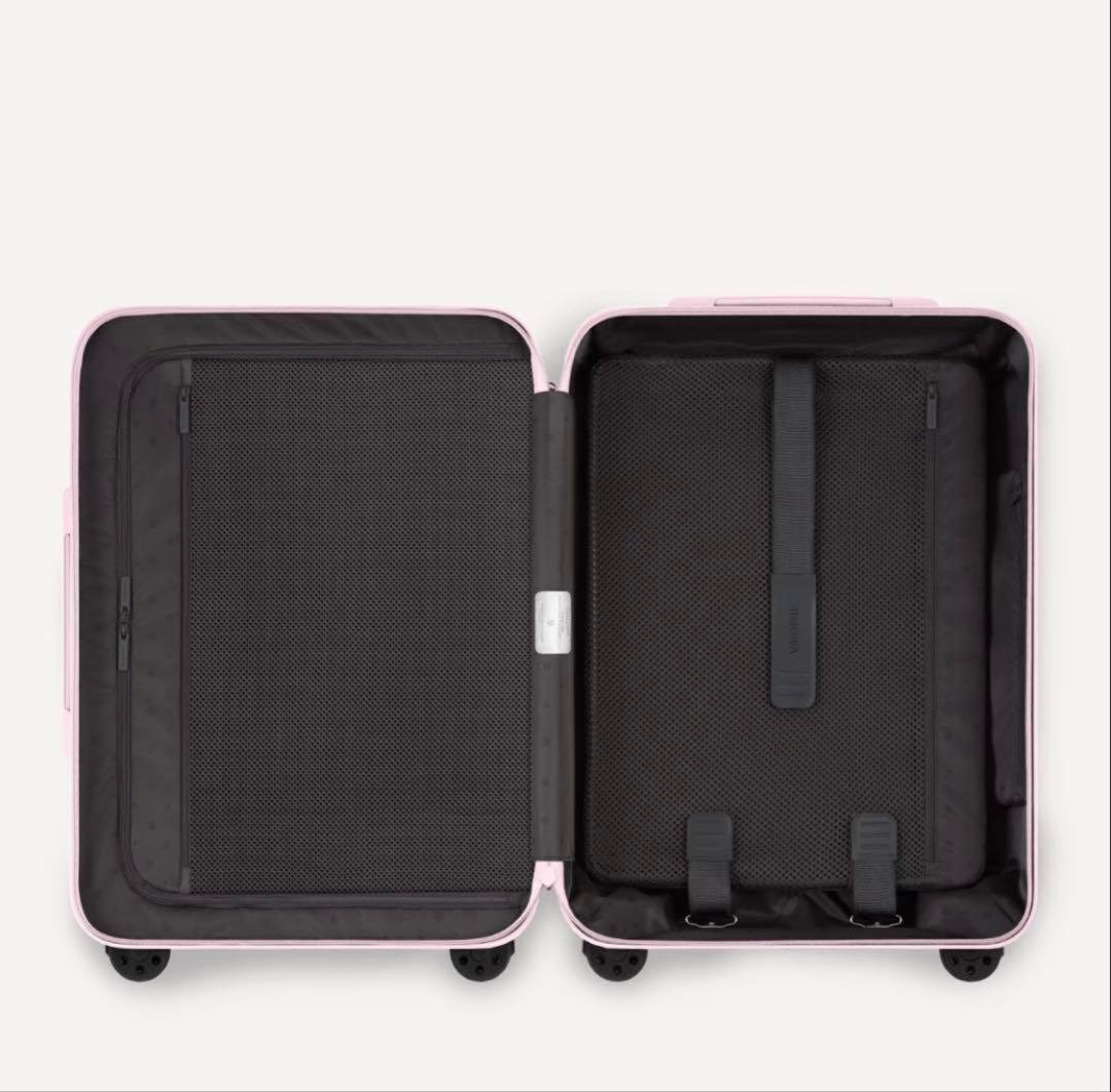 リモワ エッセンシャルキャビン 36L バレリーナピンク