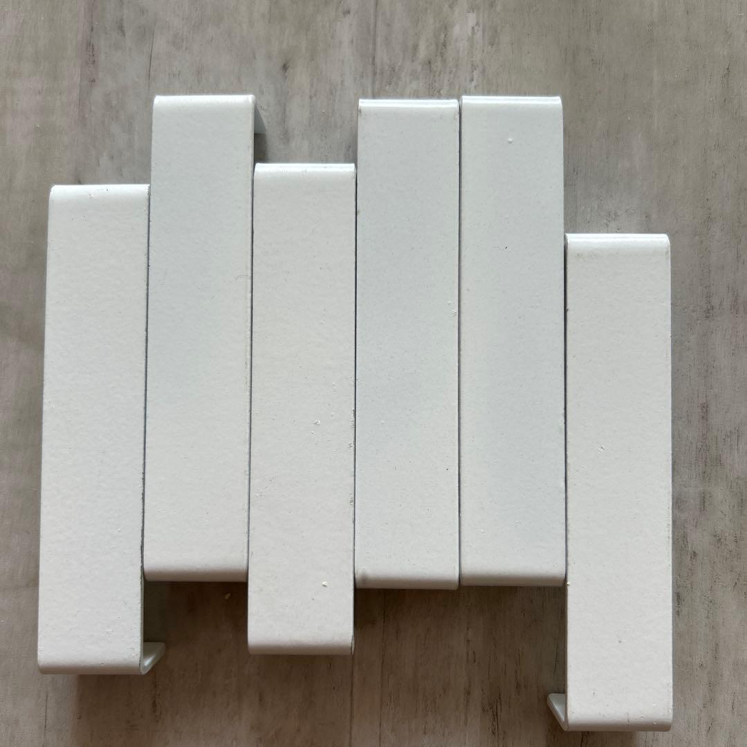 ②【２ヶ月使用】パレットベッド 8枚 すのこベッド 正方形