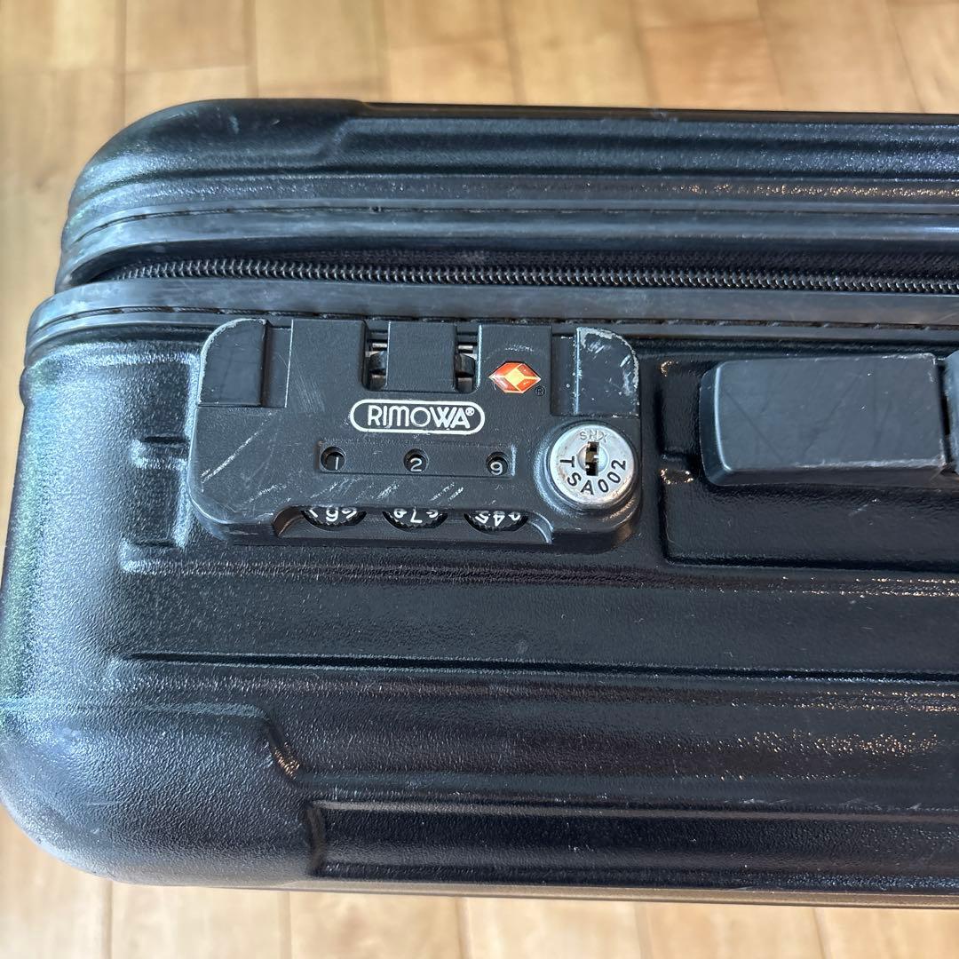 RIMOWA リモワ　サルサ　ブラック　キャリーケース　35L 2輪　USED品