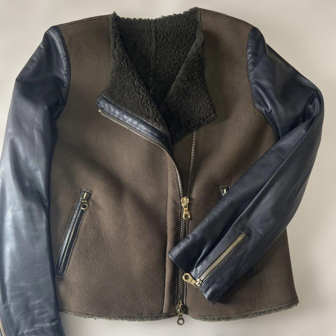 【美品】CINQUANTAムートン切り替えライダースジャケット カーキ ブラック